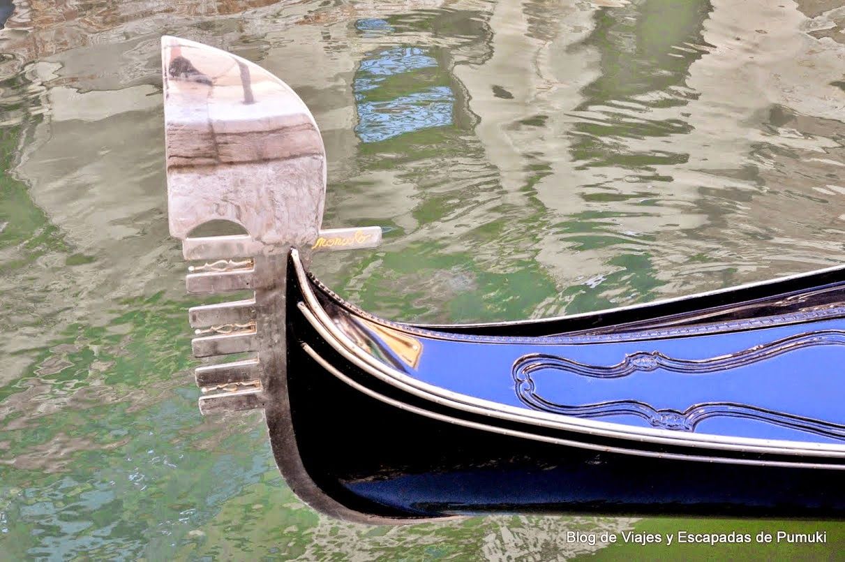 Como Cruzar el Gran Canal de Venecia en un Traghetto