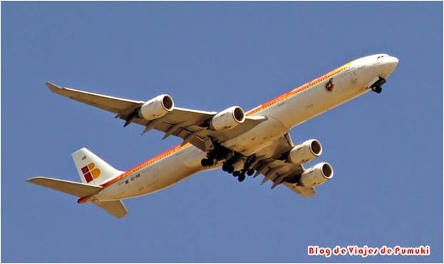 Avión despegando - Preparativos y Consejos para Viajar por Libre de Pumuki