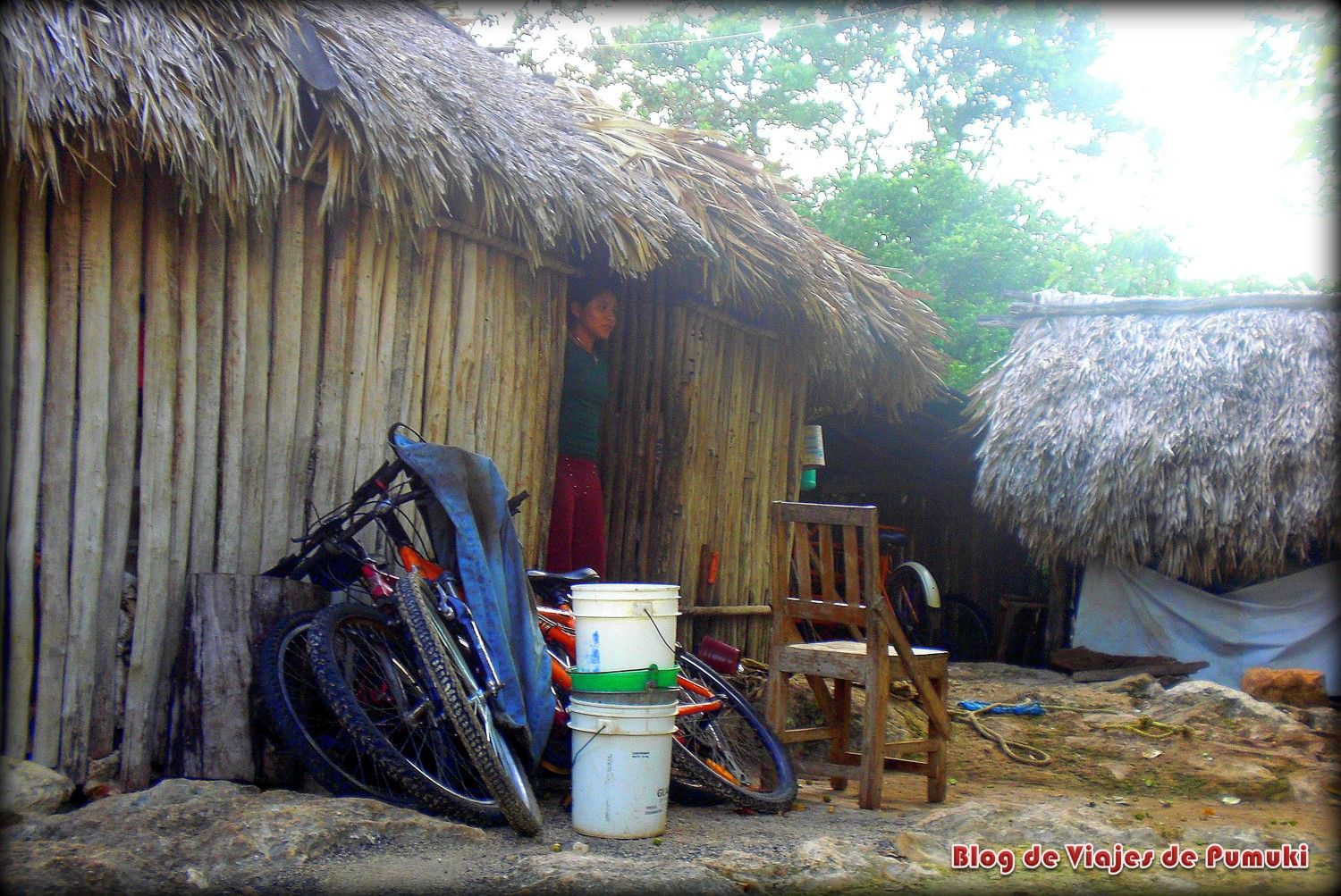 Poblado maya en Yucatan. Se puede ver en excursión desde la Riviera Maya, México