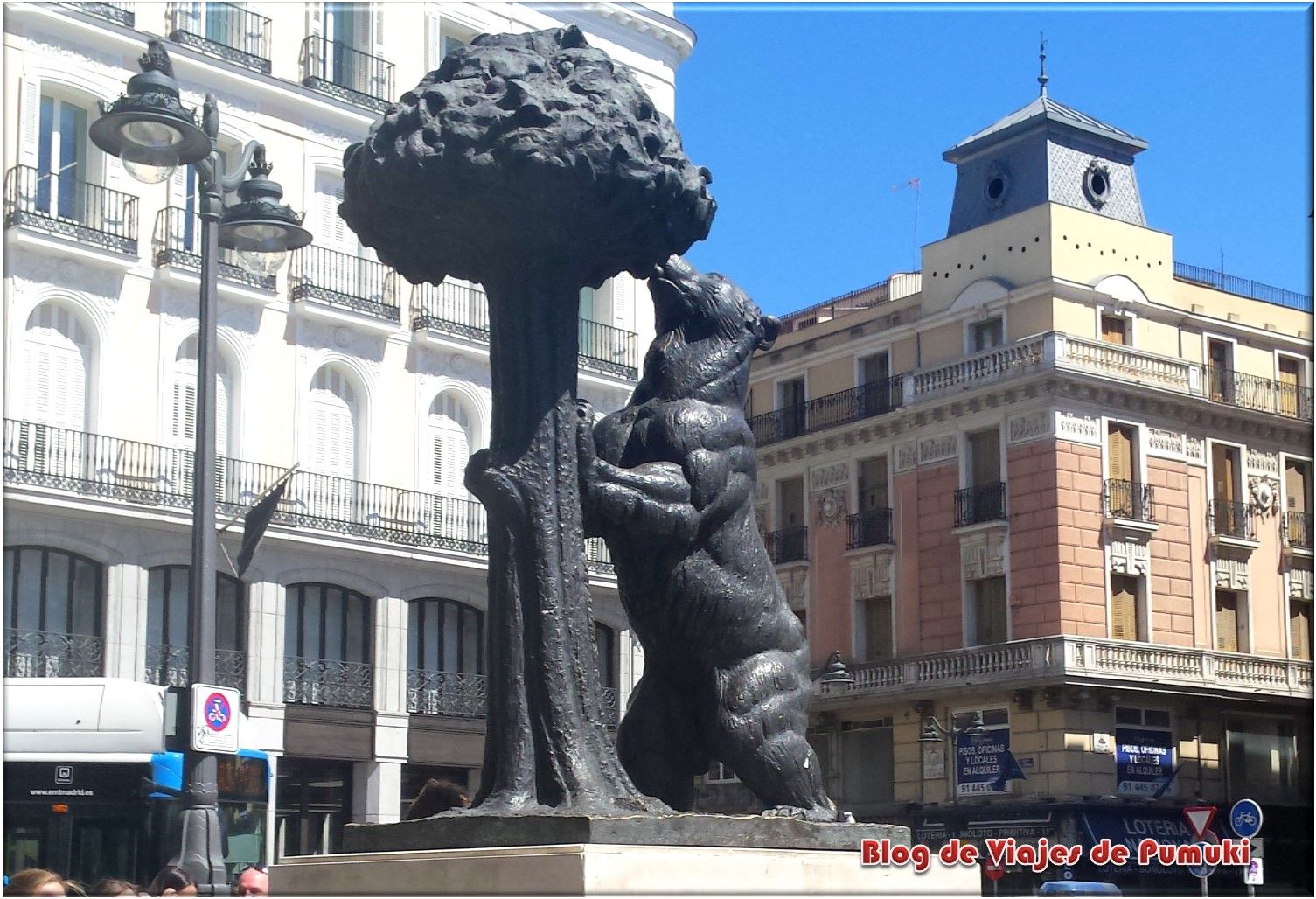 Estatua del Oso y el Madroño. Puerta del Sol, Madrid